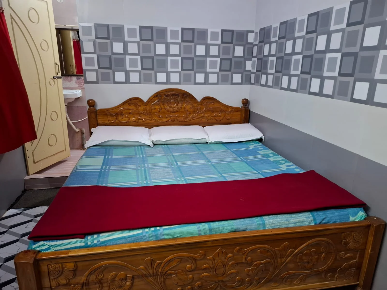 Three Sharing Room